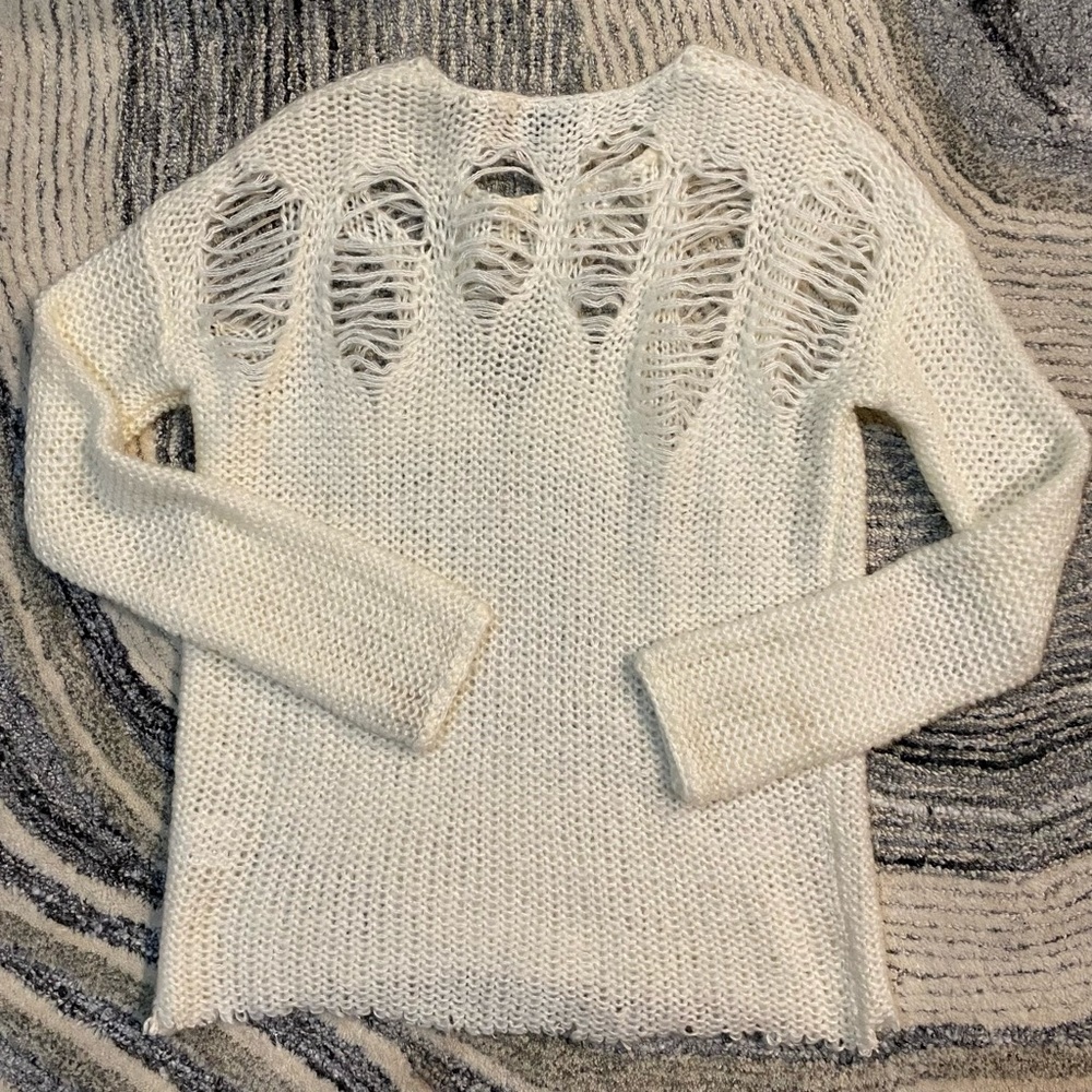 JOHN + JENN Distressed Frayed Edge Sweater - Picture 4 of 6